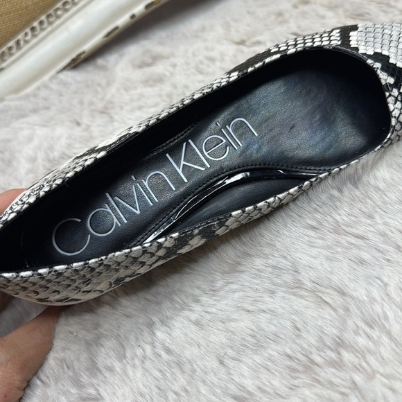 Calvin Klein | Women's Emerin, Size 7.5 - Picture 11 of 14